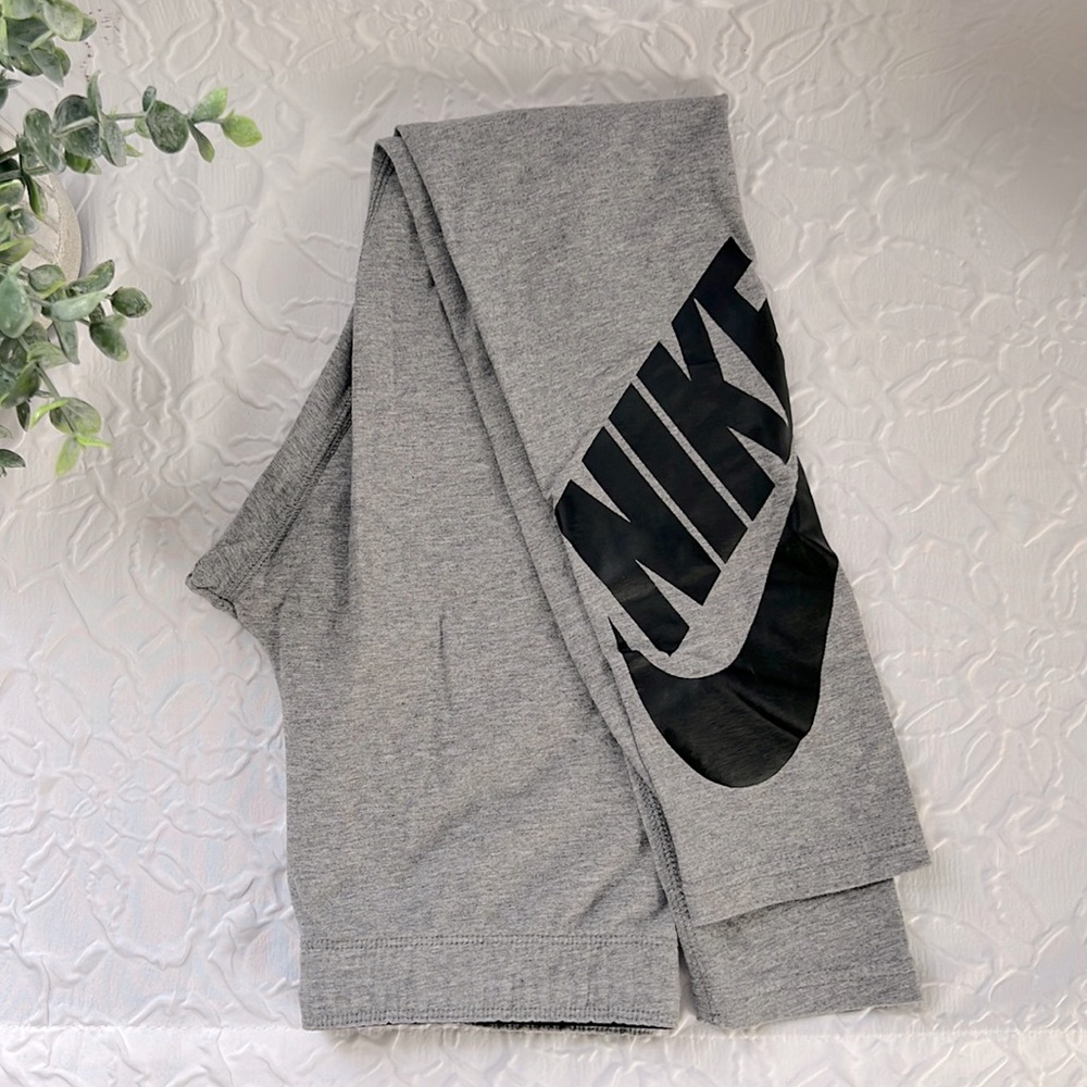 NIKE Kids Size L Leggings/ Yoga Pants